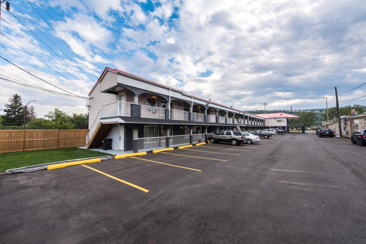 Olympia Lodge YYC Exterior foto