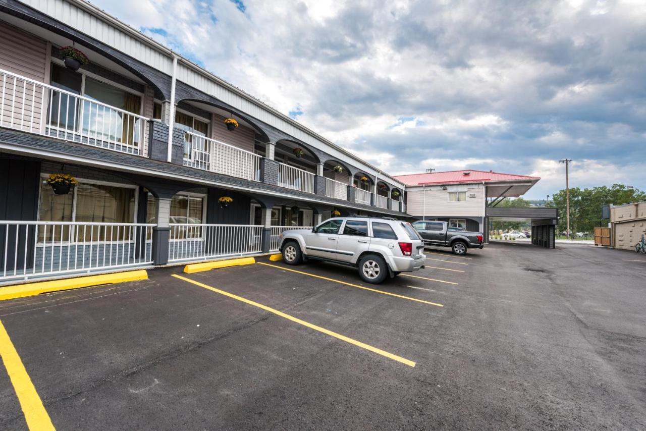 Olympia Lodge YYC Exterior foto